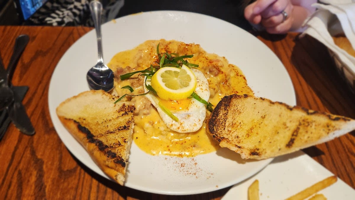 Chesapeake's Seafood & Raw Bar