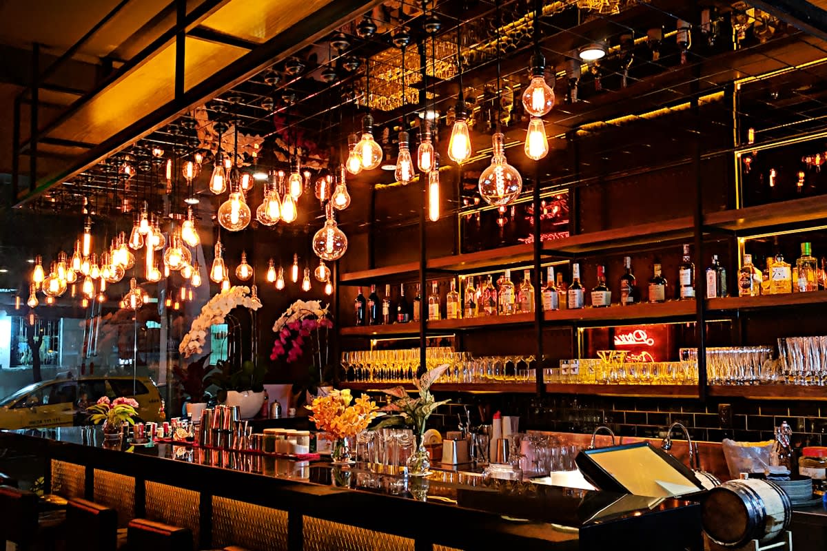 Chill Bar at Margaritaville Island Hotel