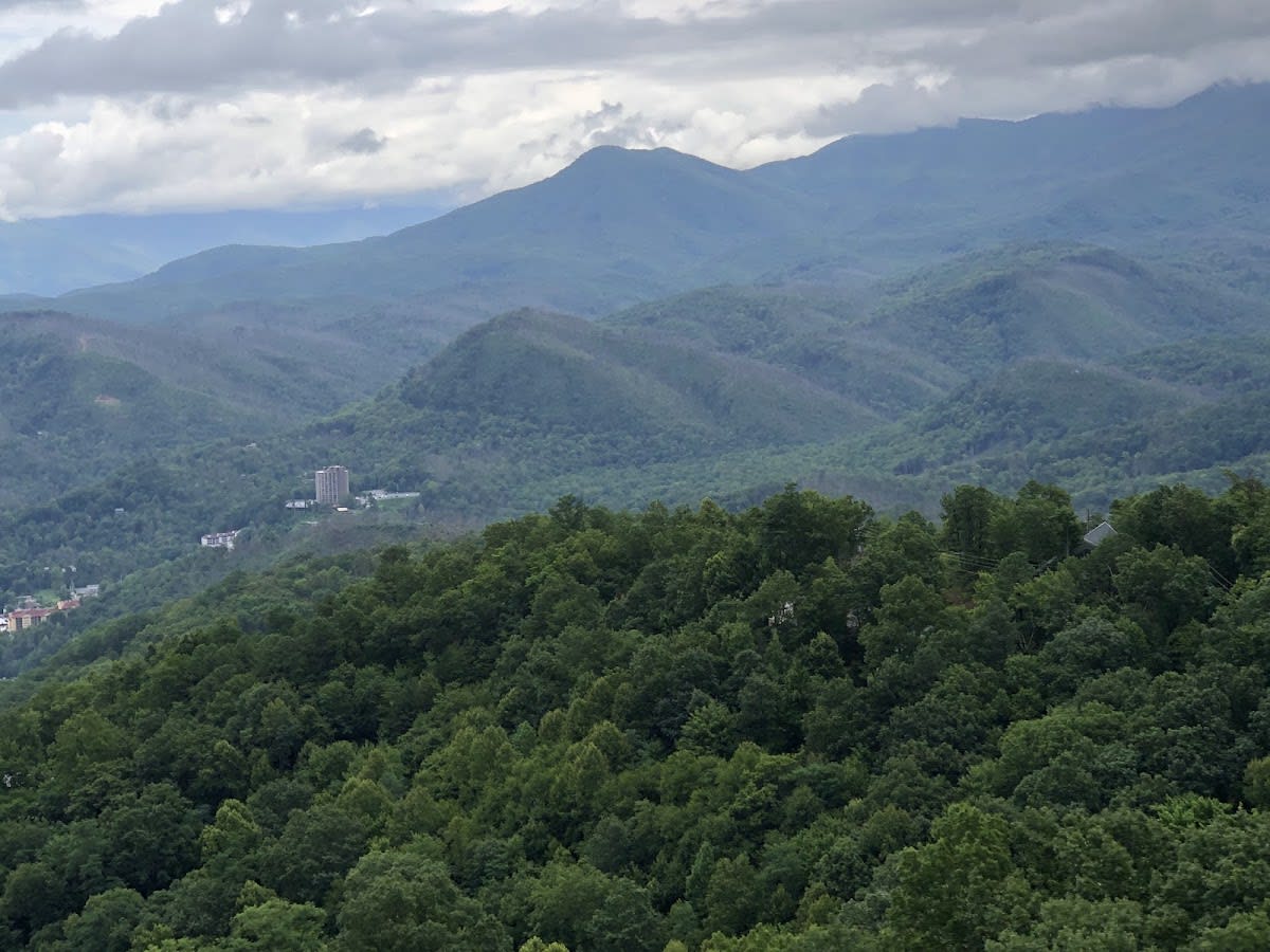 Chimney Tops Overlook