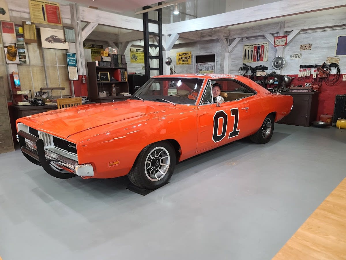 Cooter's Place Pigeon Forge