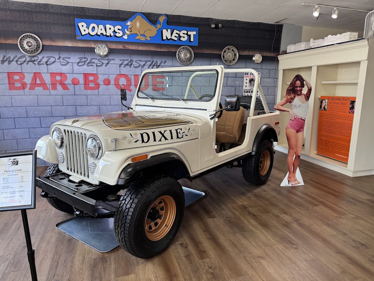 Cooter's Place Pigeon Forge