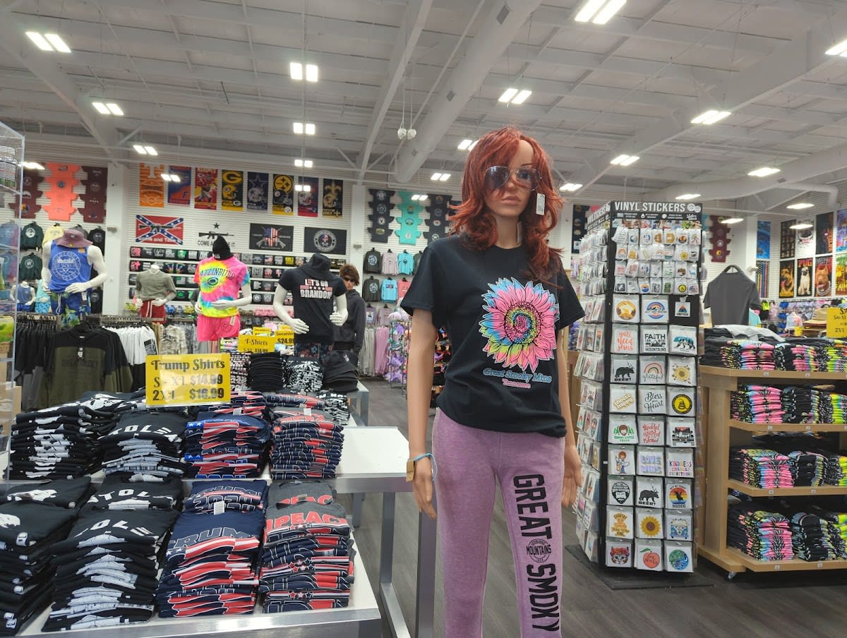 Country Bear Souvenir Store