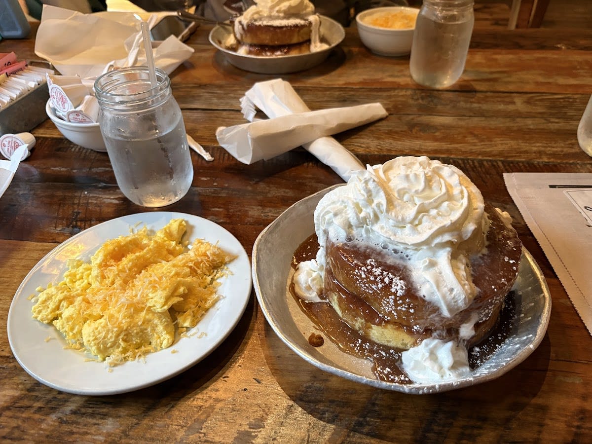 Crockett's Breakfast Camp