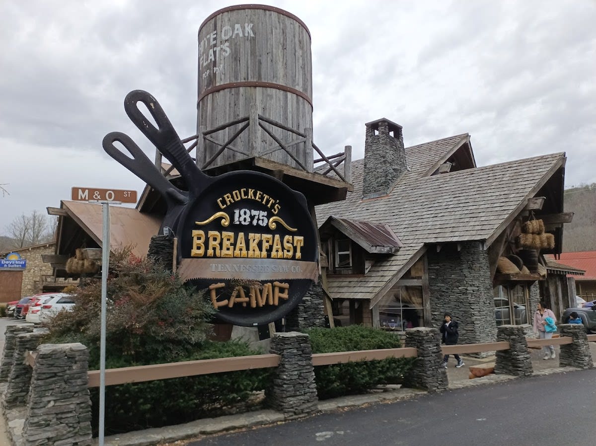 Crockett's Breakfast Camp