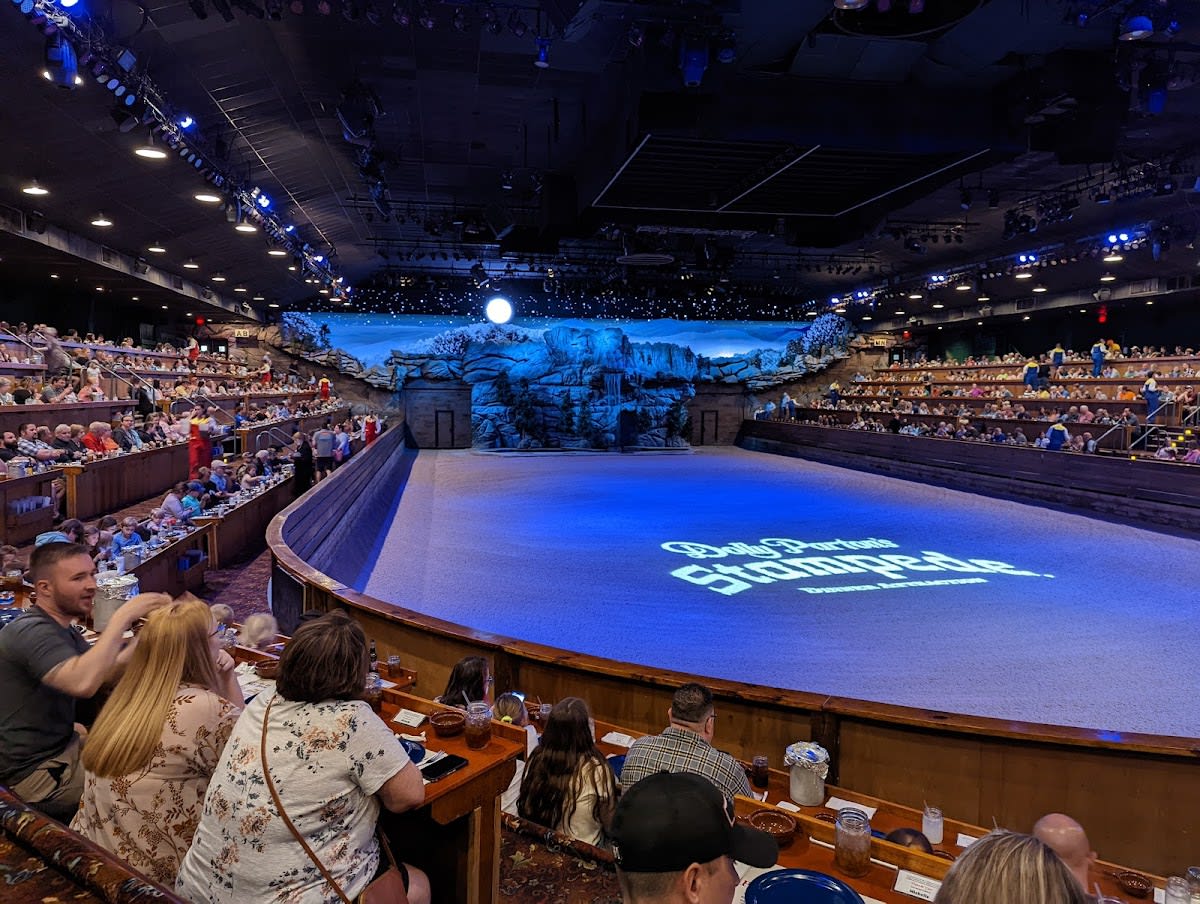 Dolly Parton's Stampede Dinner Show