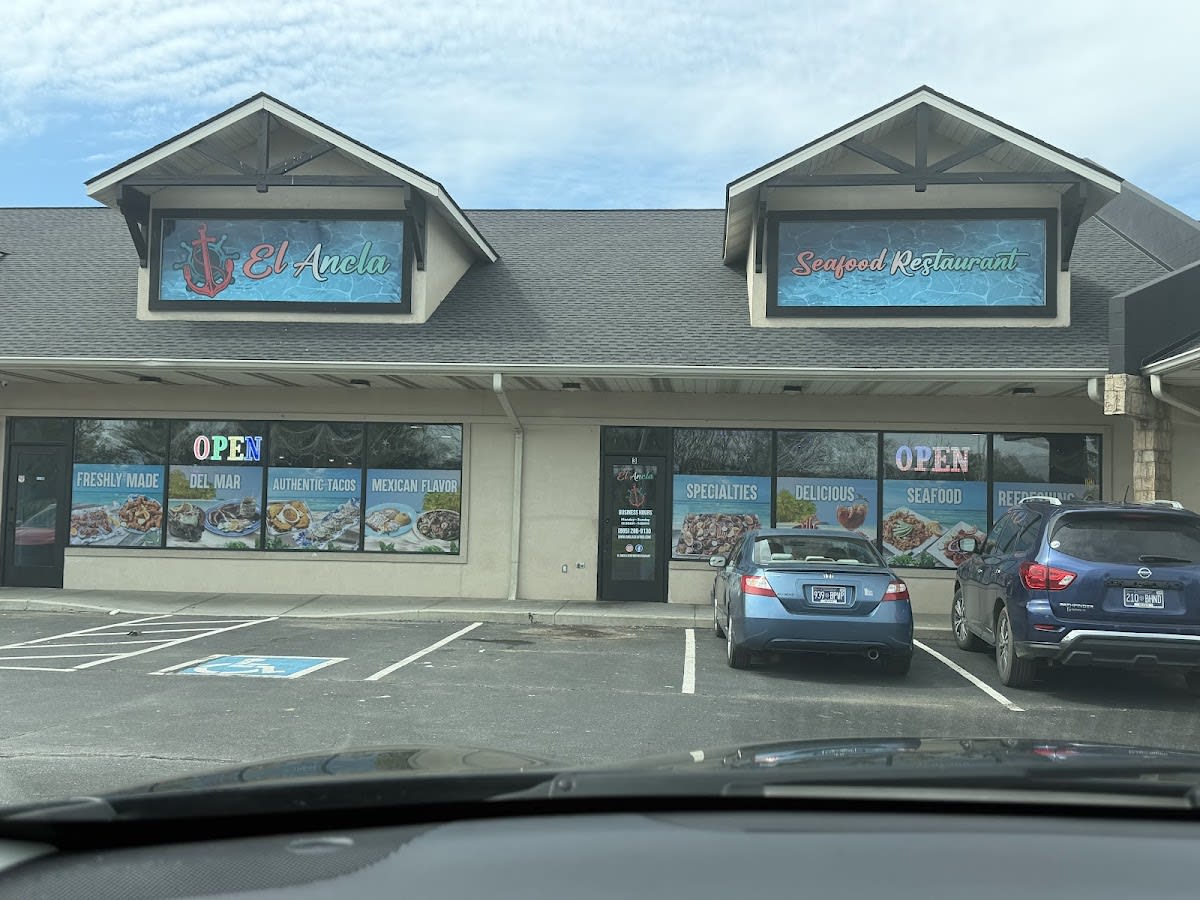 El Ancla Seafood Restaurant