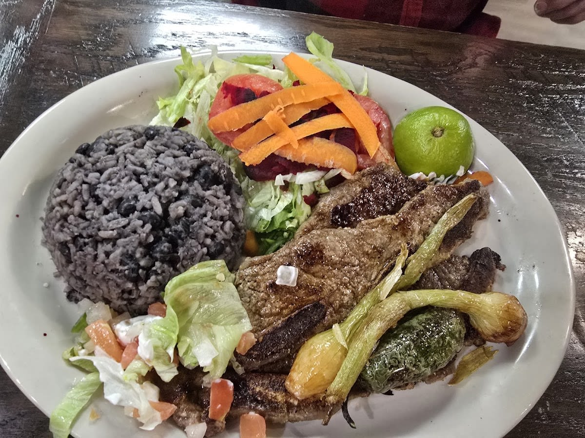 El Machete Mexican Bar and Grill