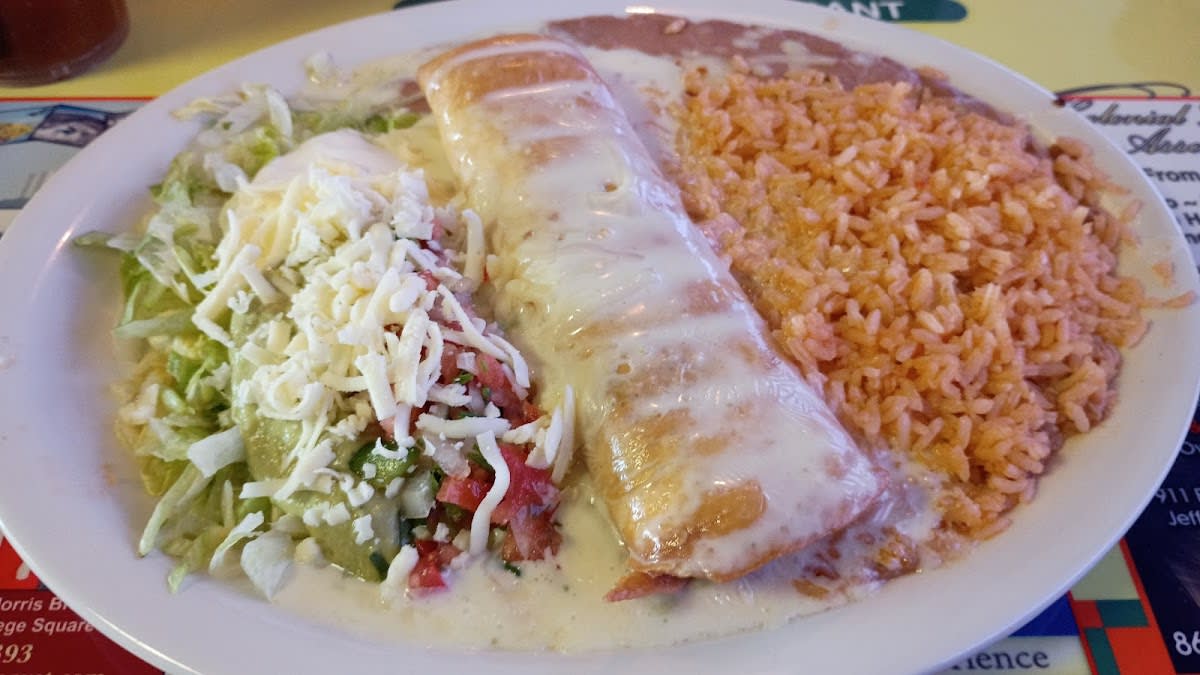 El Sazon Mexican Restaurant