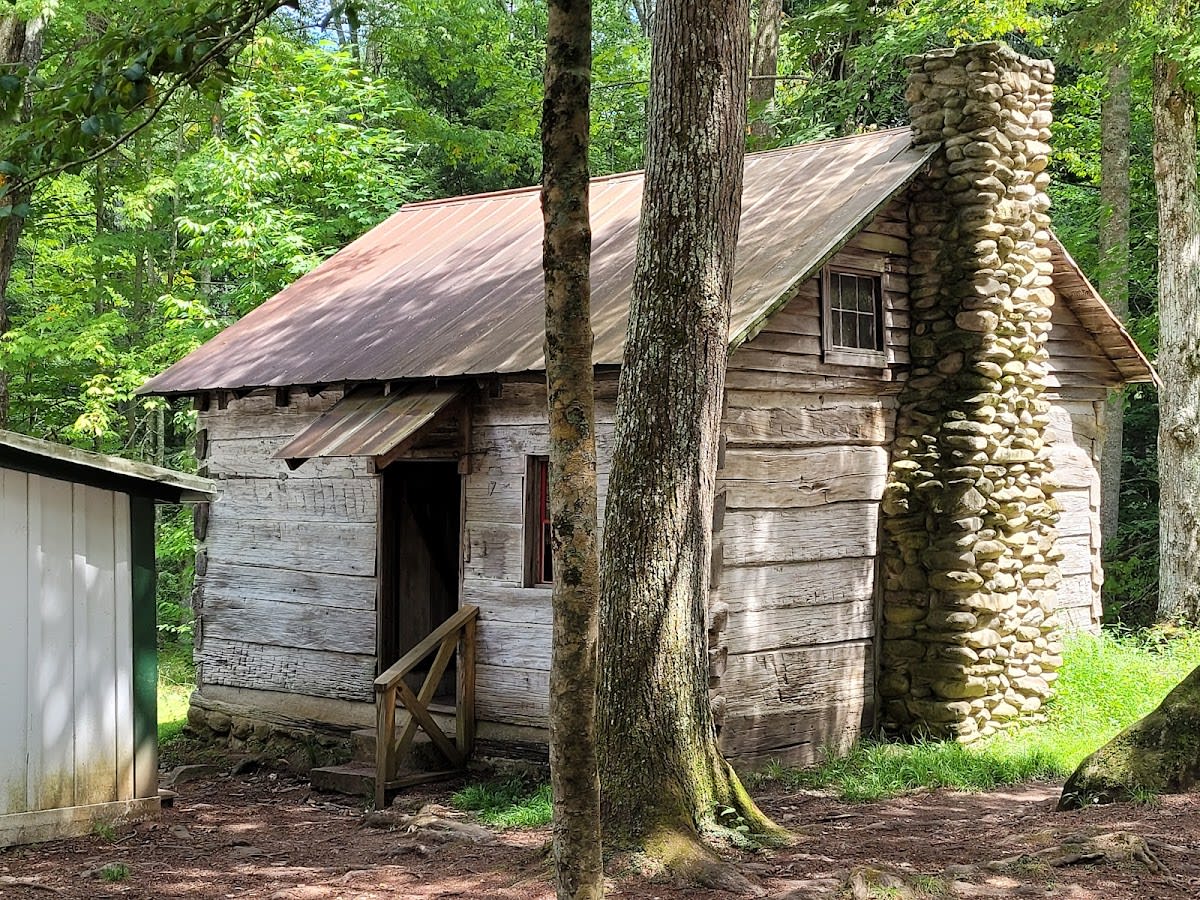 Elkmont Ghost Town & Historic District