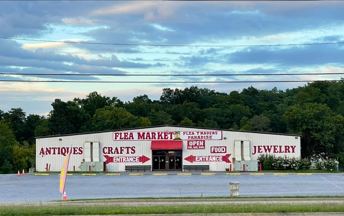 Flea Traders Paradise