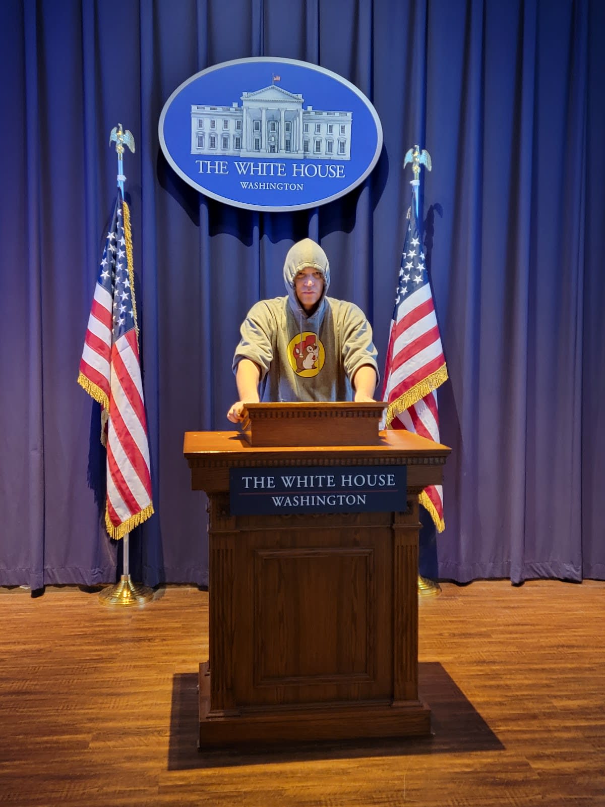 FrontPage Attractions