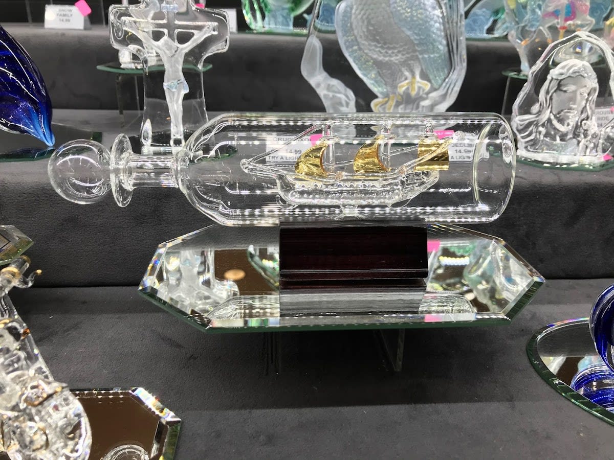 Gift Gallery - Handblown Glass & Wax Hands