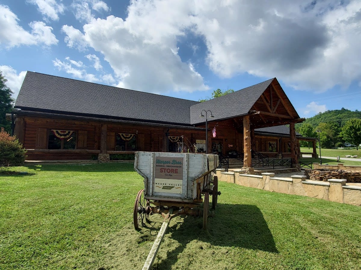 Harper Bros Mountain General Store in Wears Valley