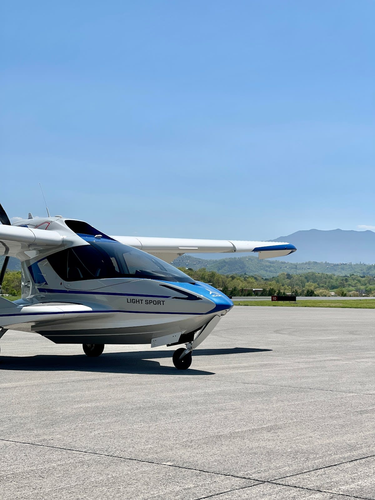 Iconic Air & Sea Adventure