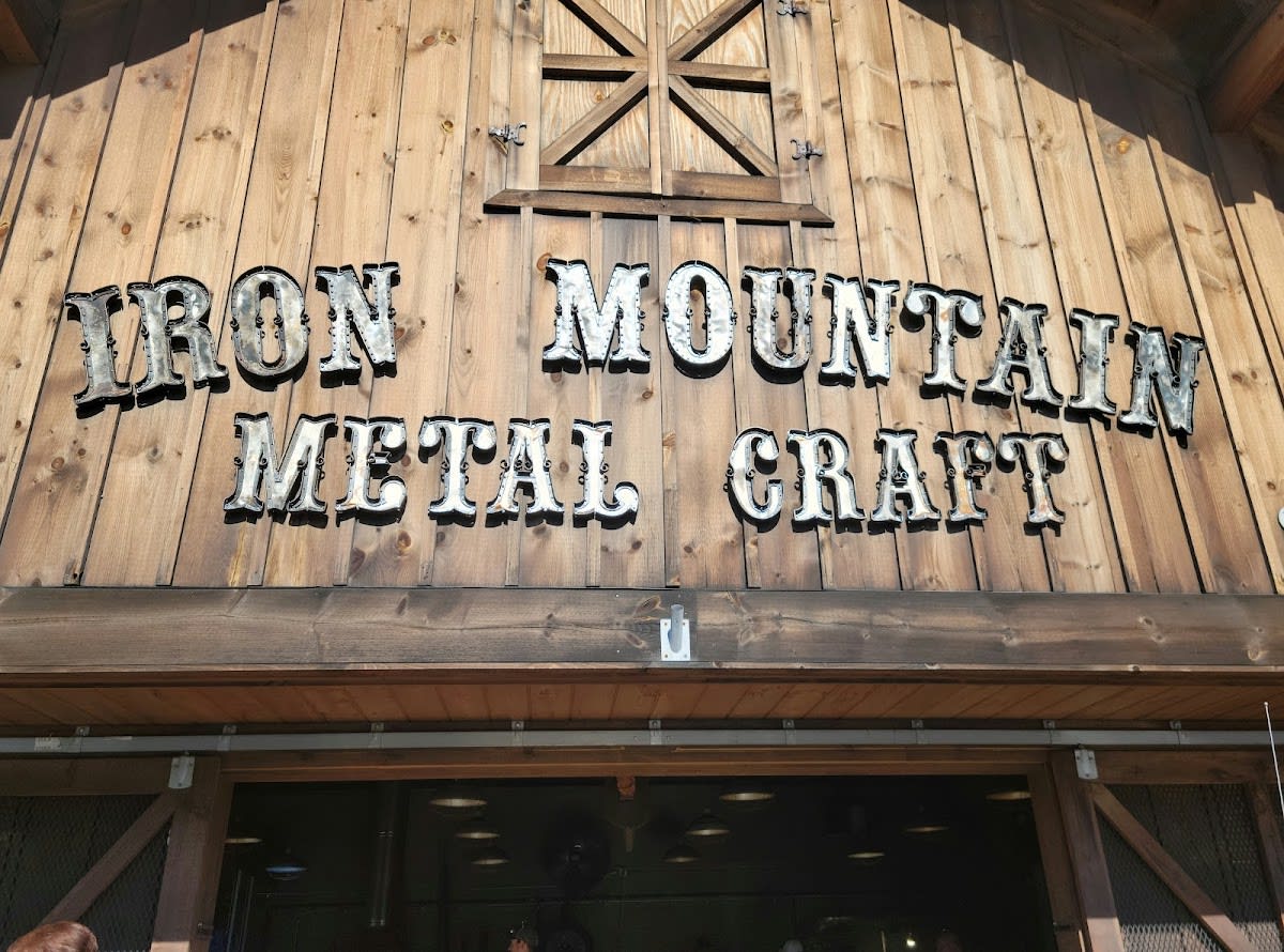Iron Mountain Metal Craft