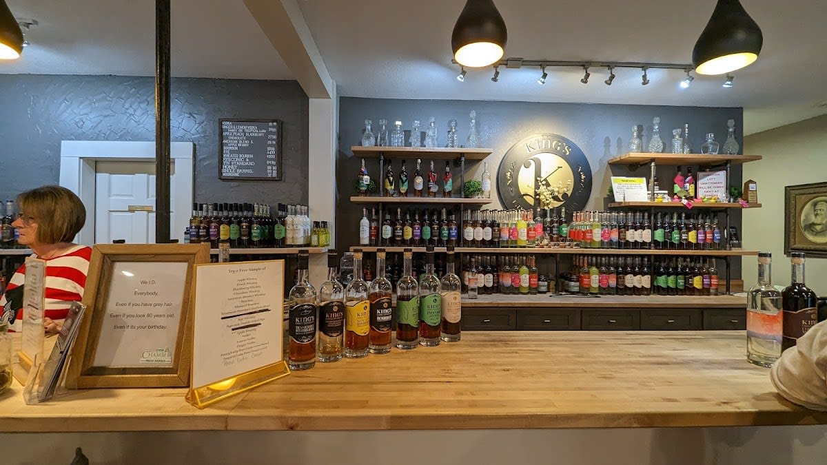 King's Family Distillery - Award-Winning Bourbon