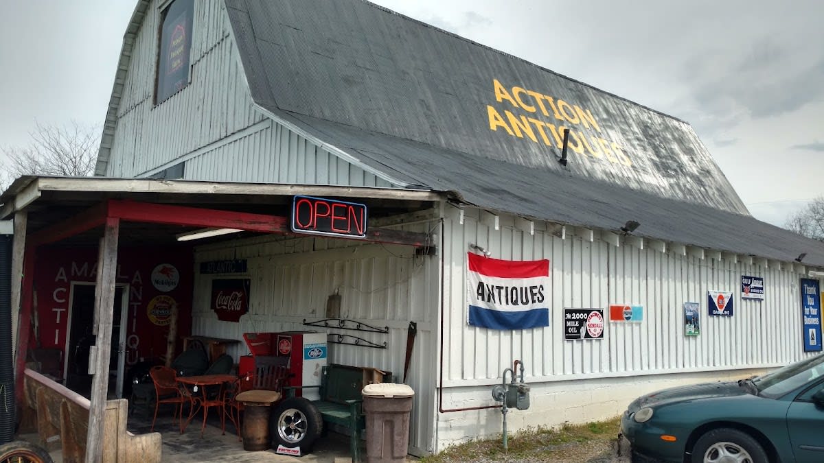 Little River Gem Mine & Rock Shop