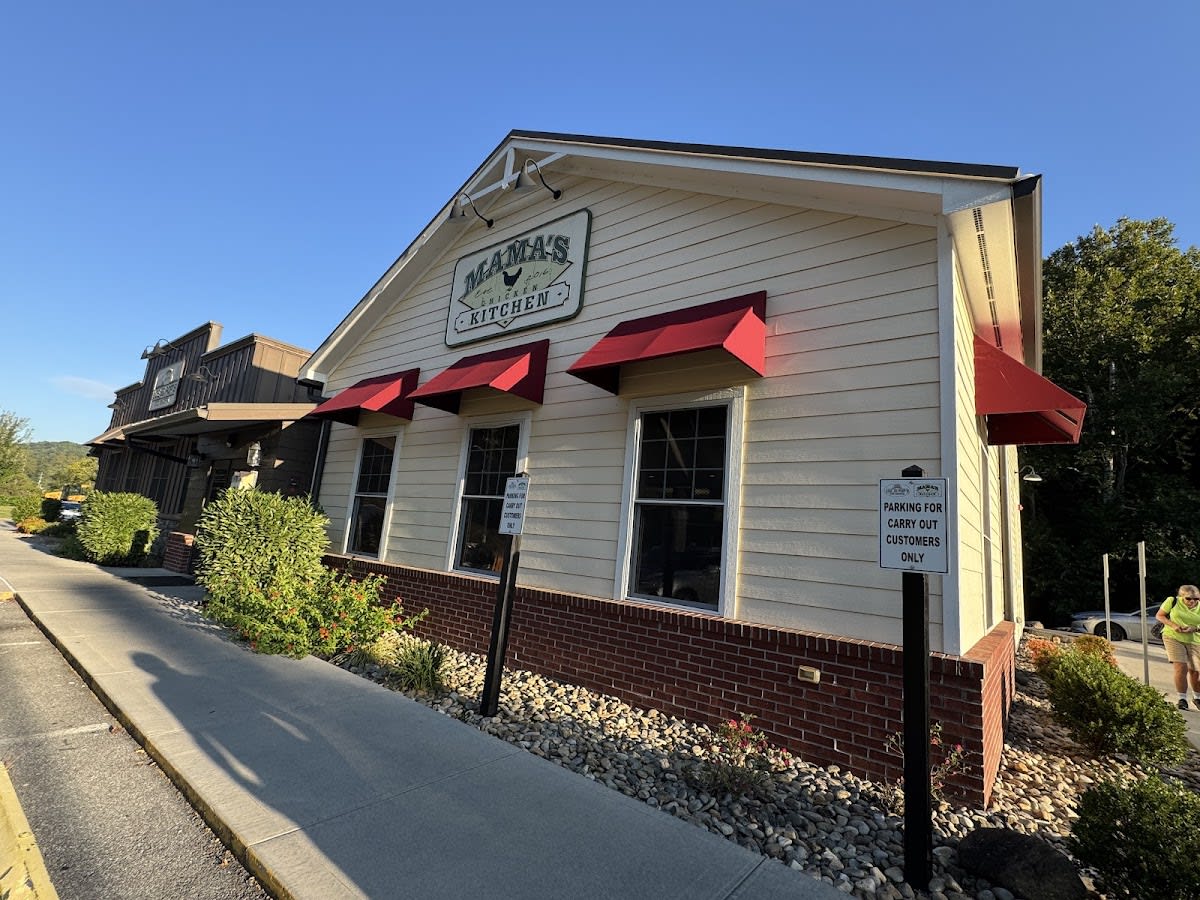 Mama's Chicken Kitchen