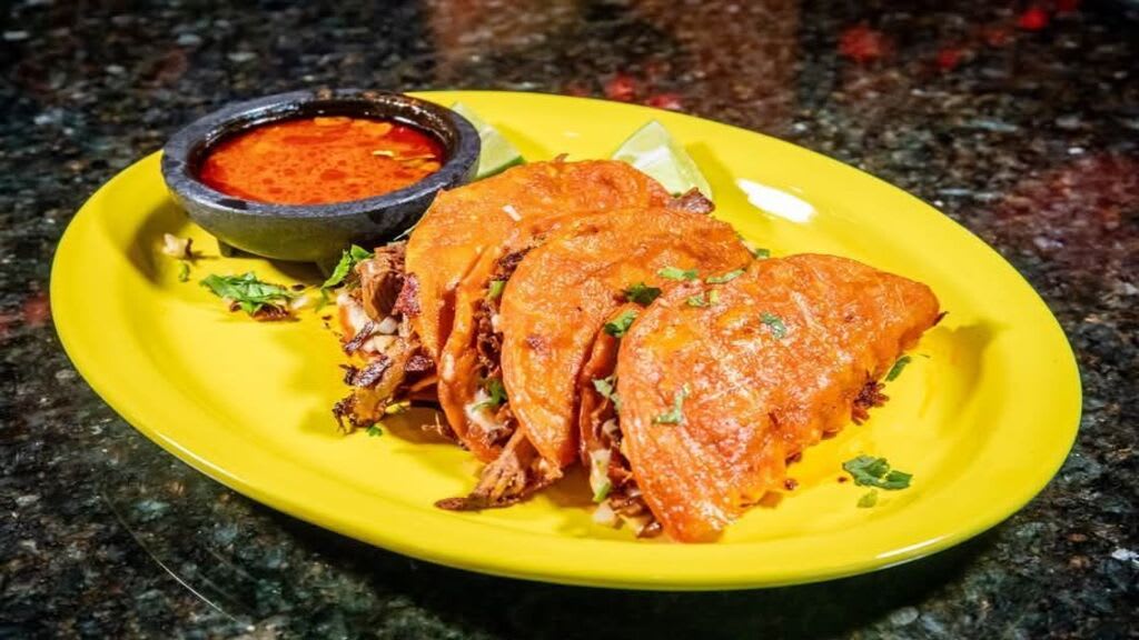 Mi Casa Grill and Cantina