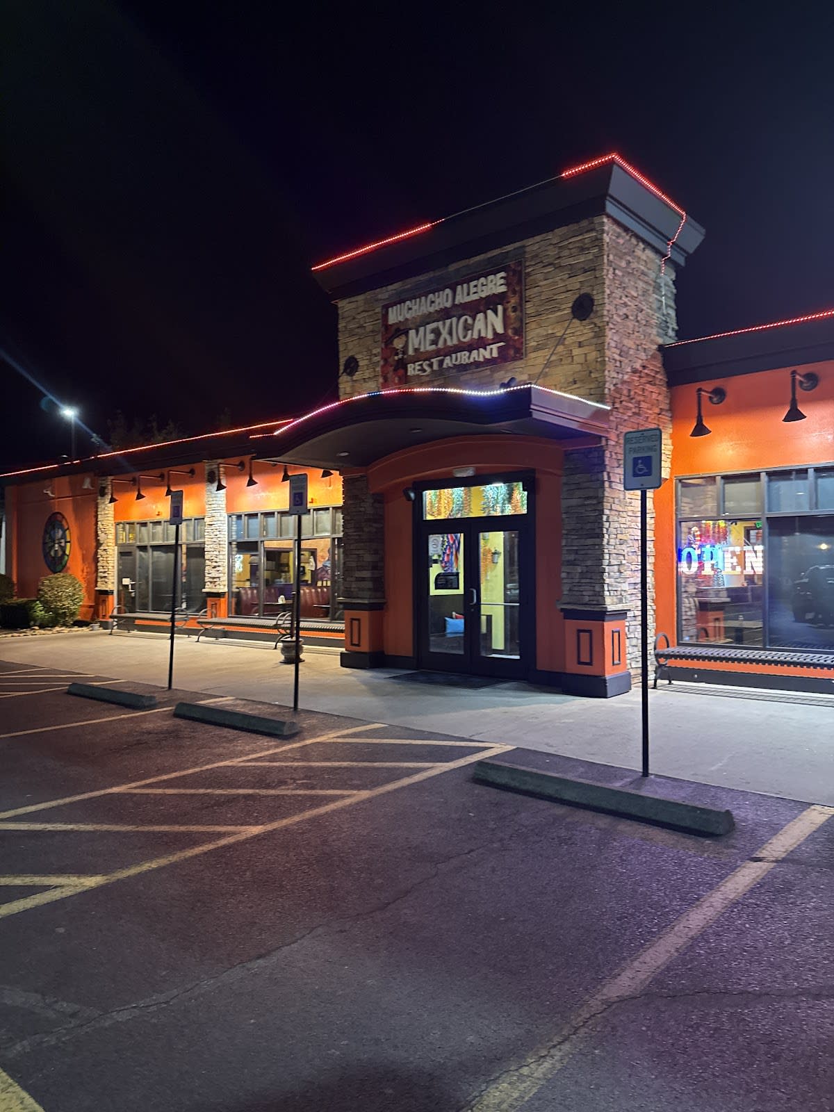 Muchacho Alegre Mexican Restaurant