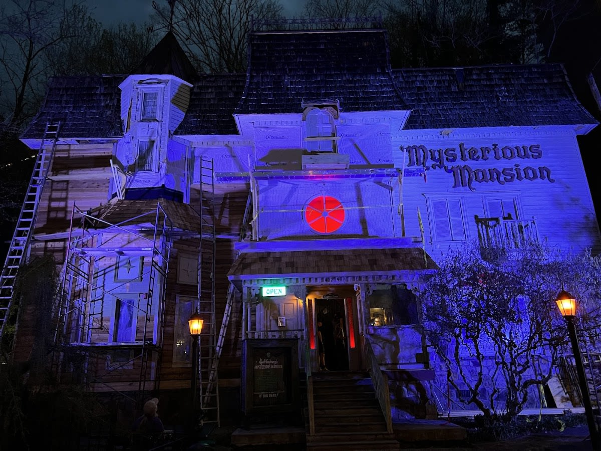 Mysterious Mansion Haunted House