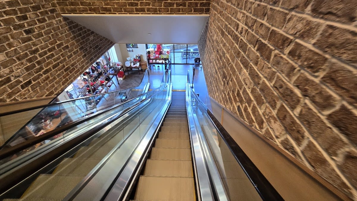 Paula Deen's Family Kitchen