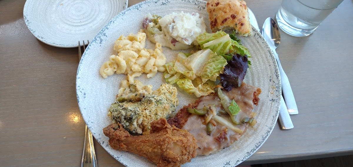 Paula Deen's Family Kitchen