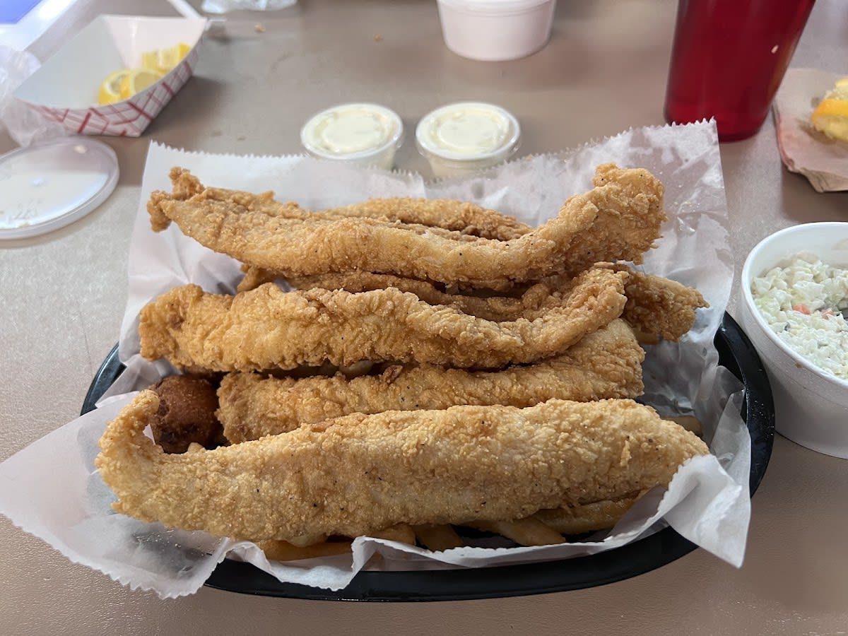 Pawpaw's Catfish Kitchen