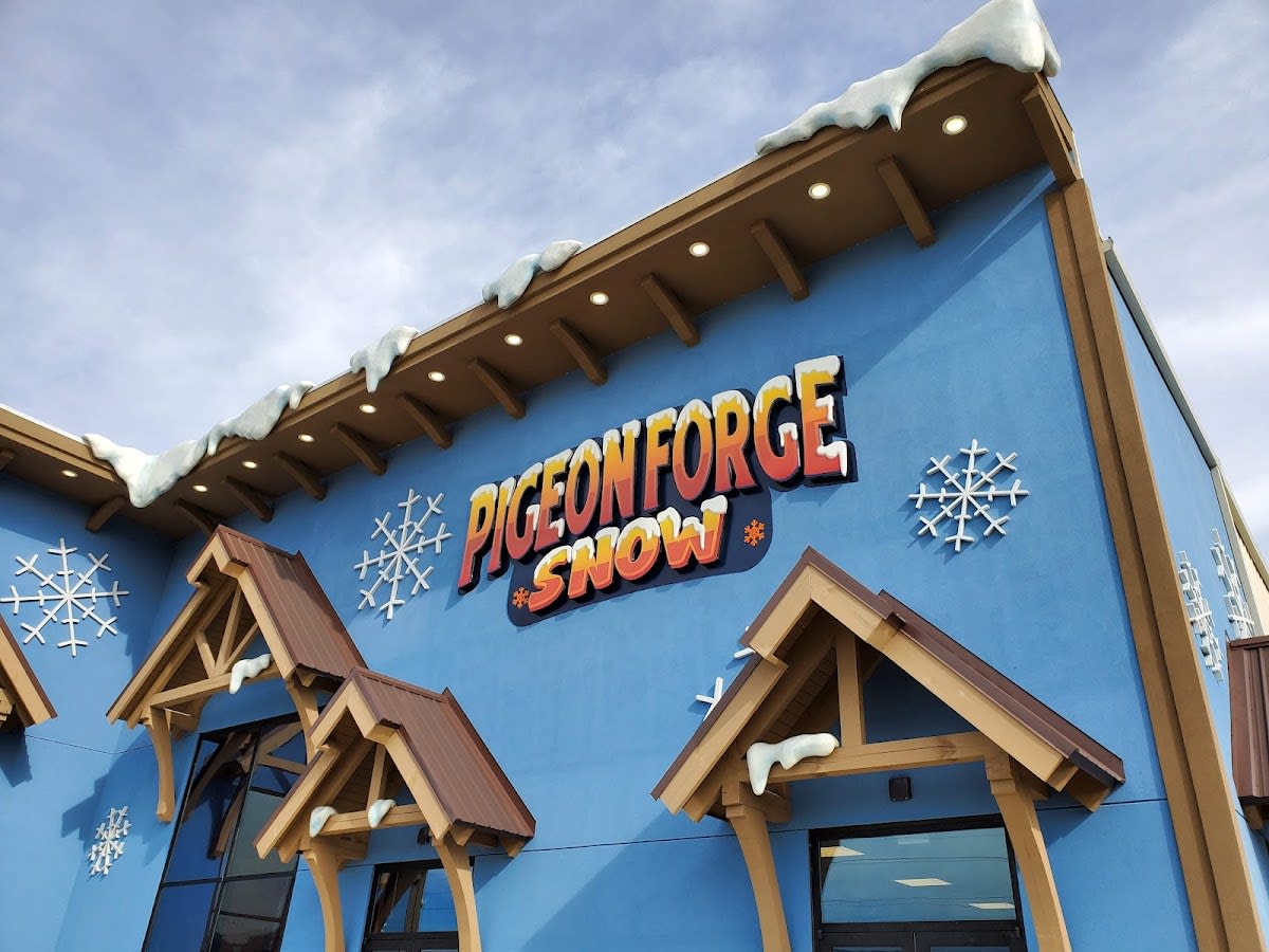Pigeon Forge Snow