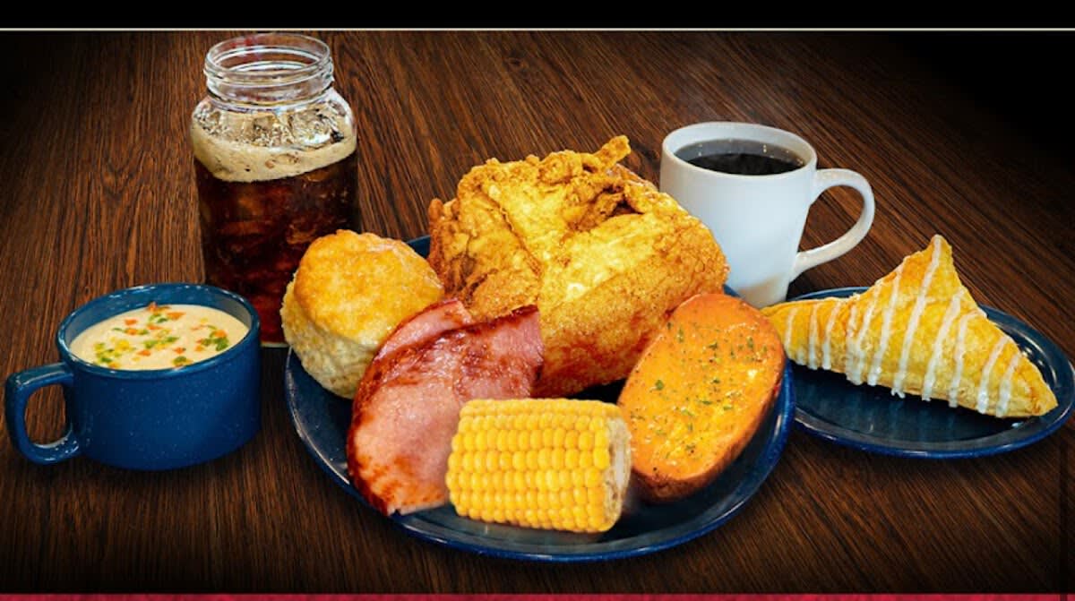 Pirates Voyage Dinner & Show