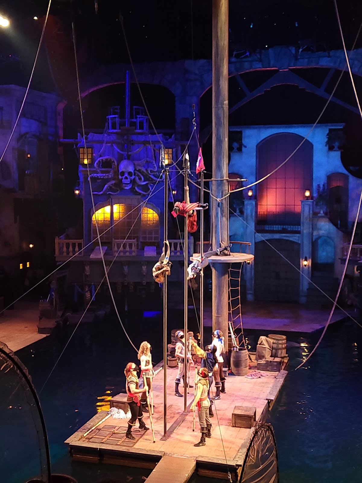 Pirates Voyage Dinner & Show