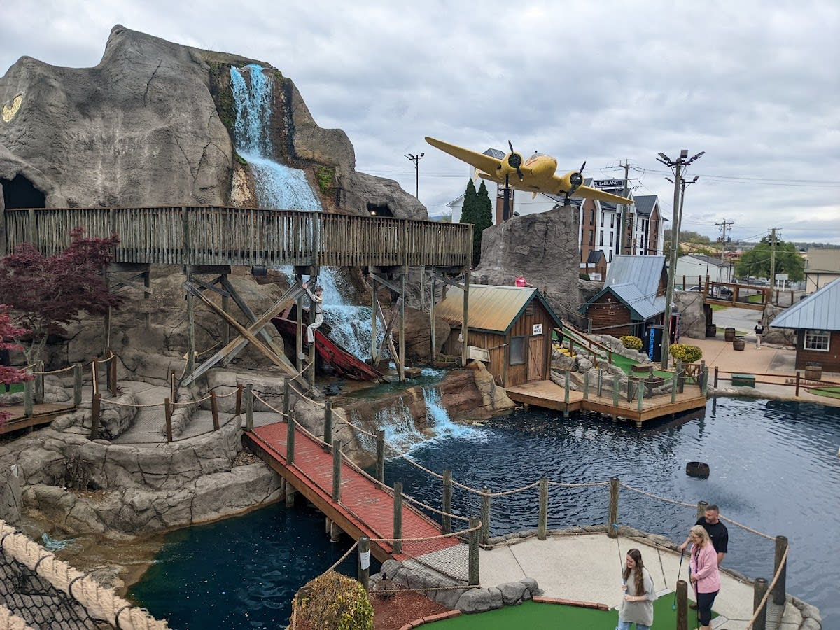 Professor Hacker's Lost Treasure Mini-Golf