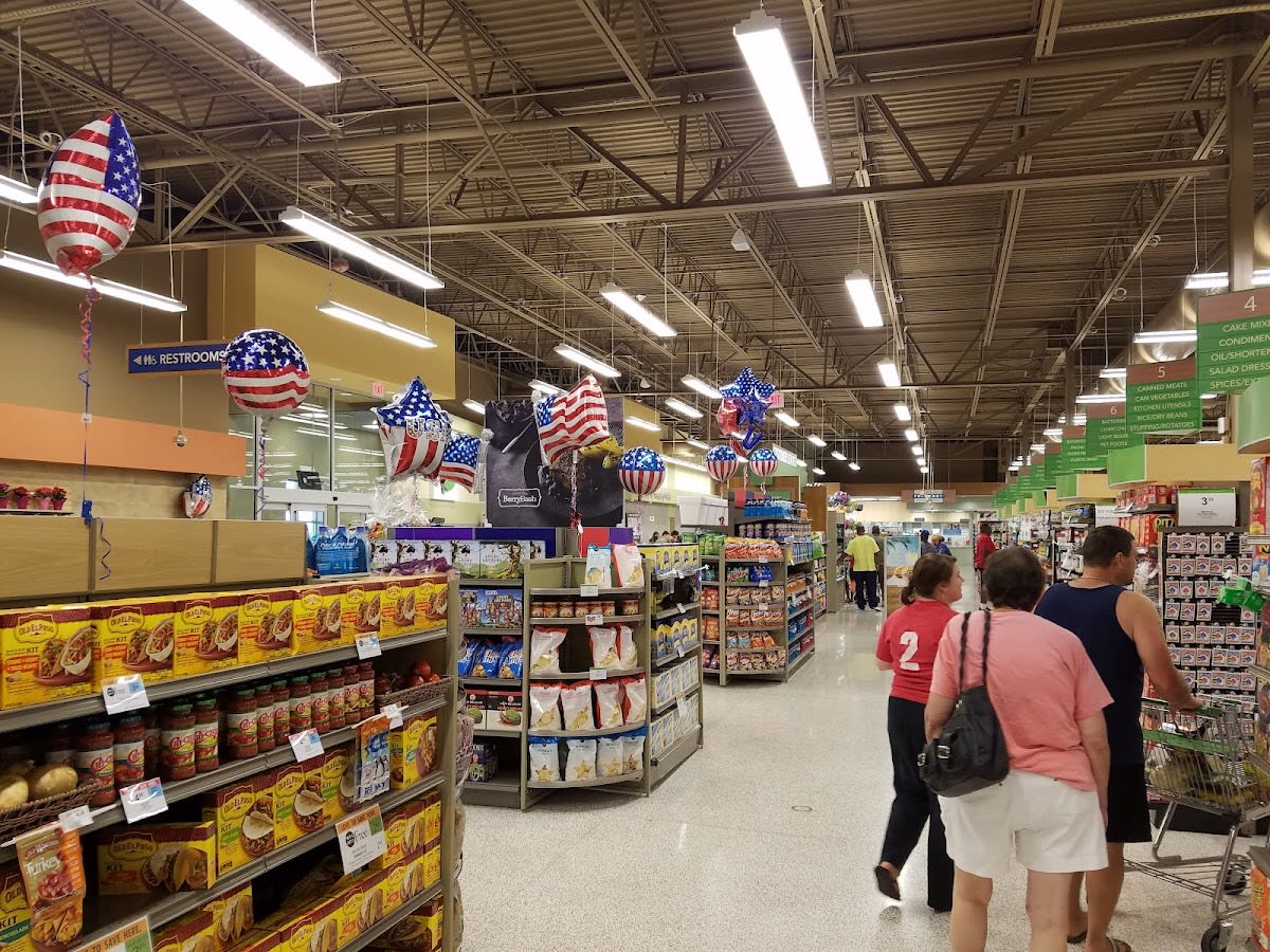 Publix Super Market - Pigeon Forge