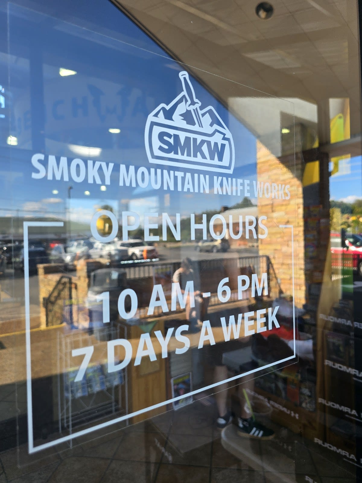 Smoky Mountain Guns & Ammo