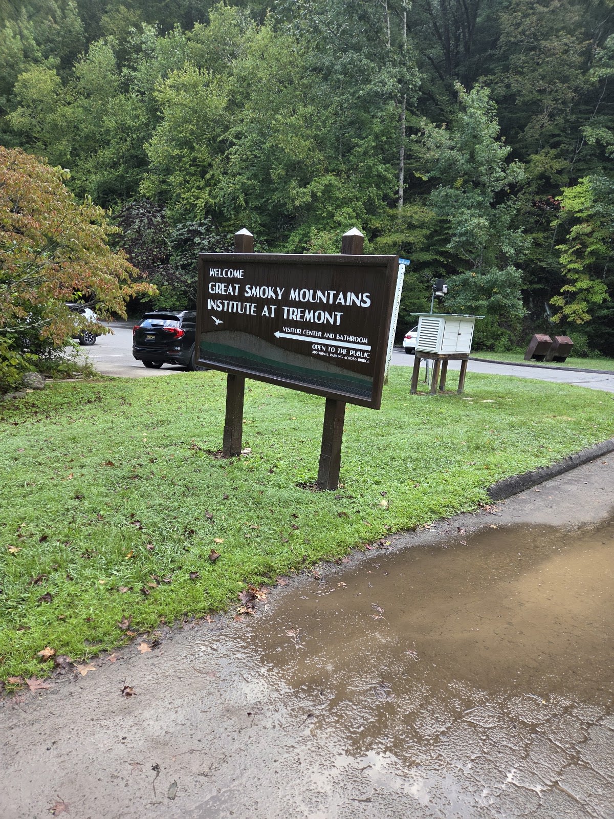 Spruce Flats Falls Trail