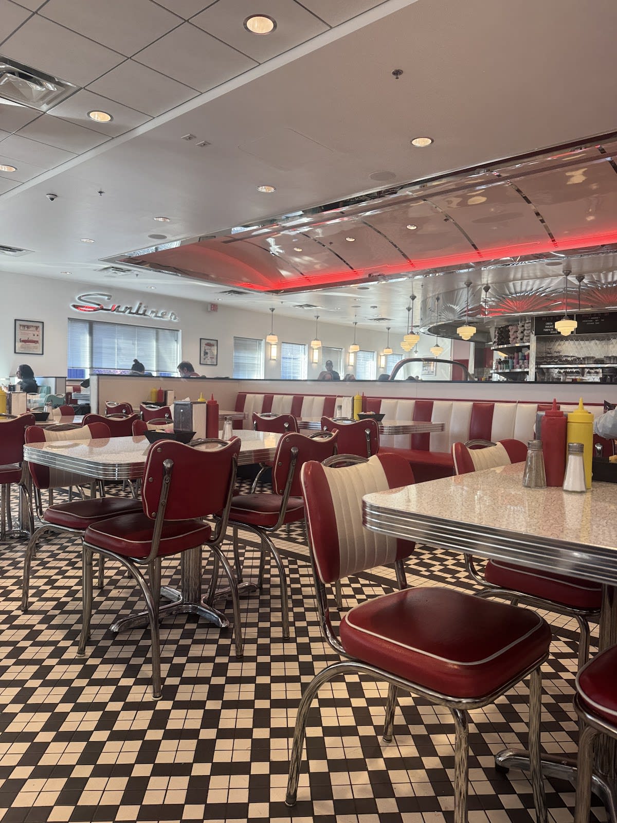 Sunliner Diner