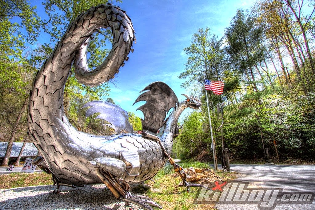 Tail of the Dragon - 318 Curves in 11 Miles!