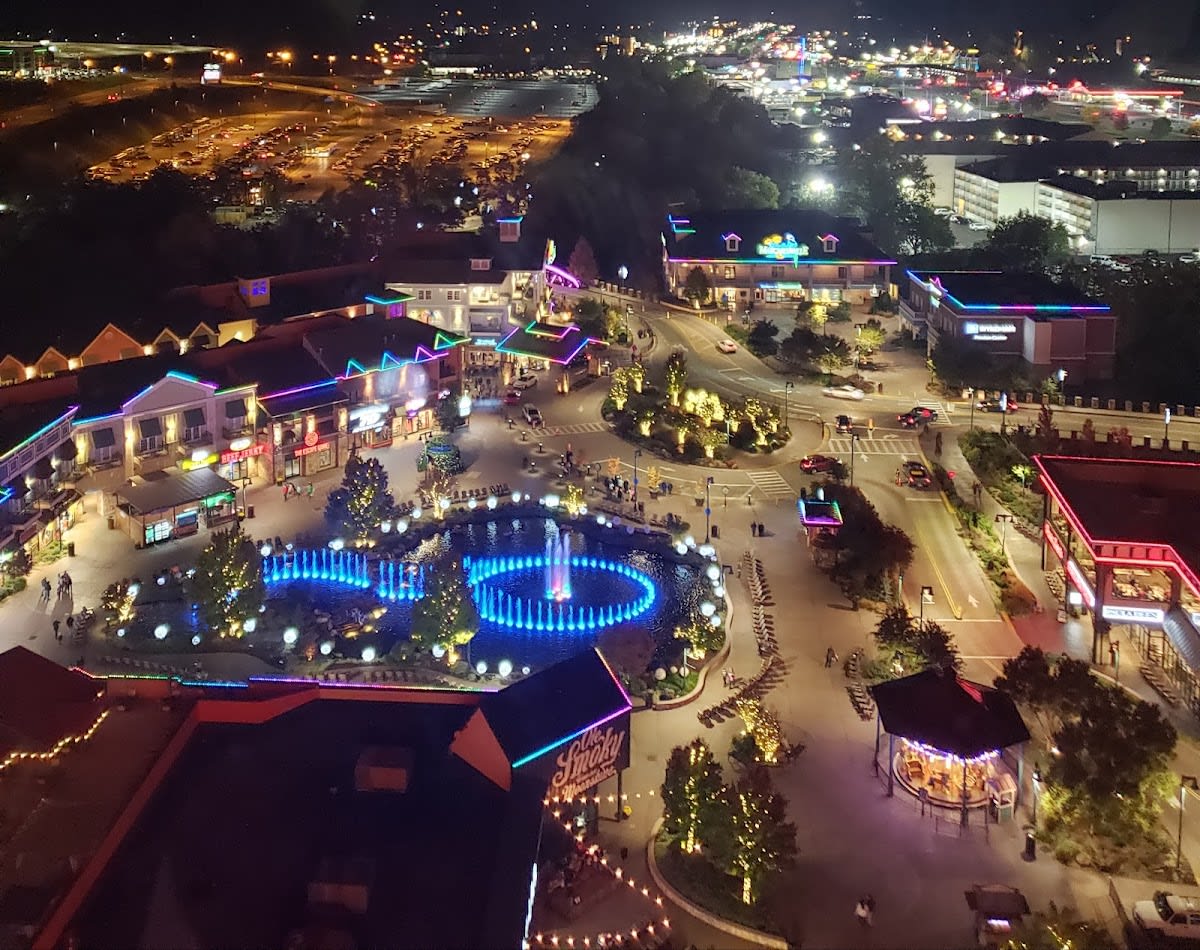 The Great Smoky Mountain Wheel