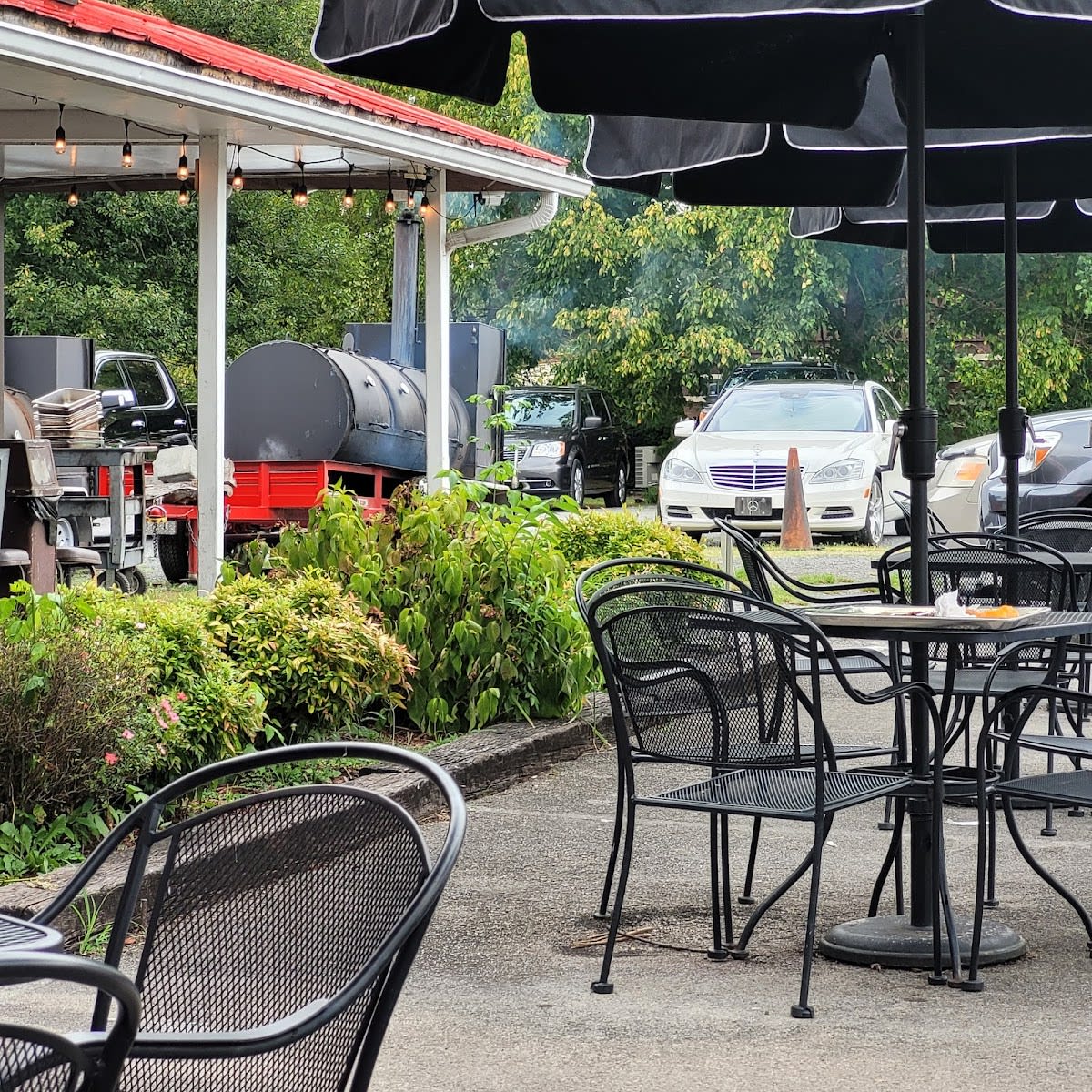 Tony Gore's Smoky Mountain BBQ & Grill