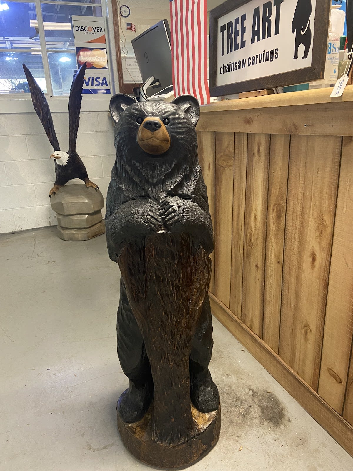 Tree Art Chainsaw Carving at Mountain Brothers