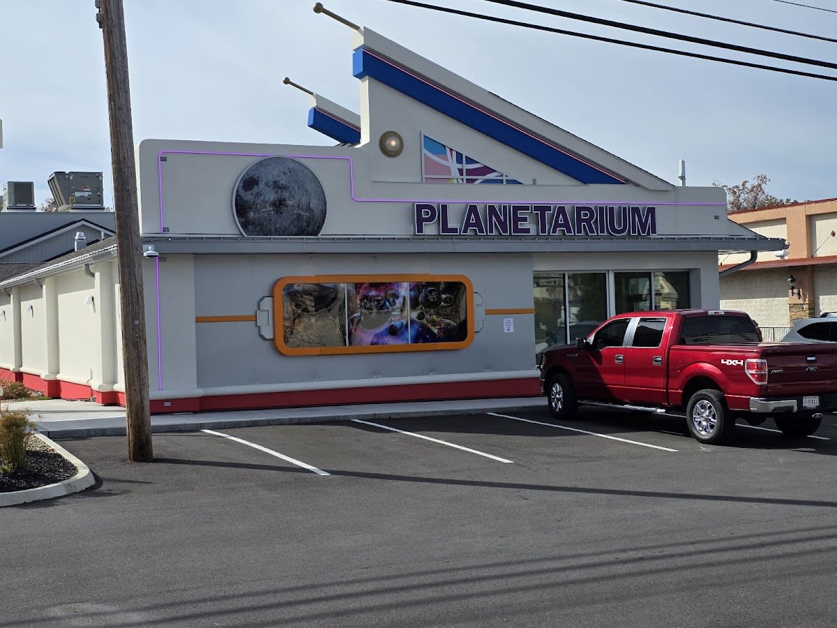 Truth Traveler Pigeon Forge