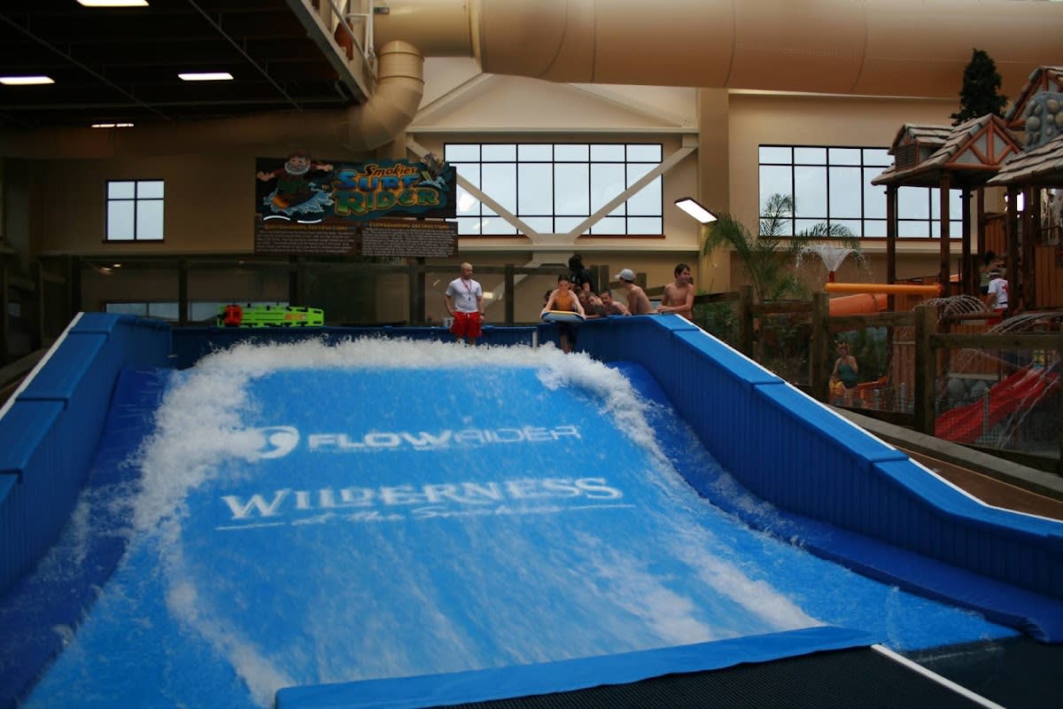 Wilderness at the Smokies - Wild WaterDome