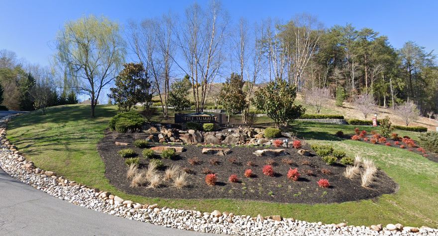 The Summit on Bluff Mountain Resort View - Pigeon Forge Cabin Rental Resort