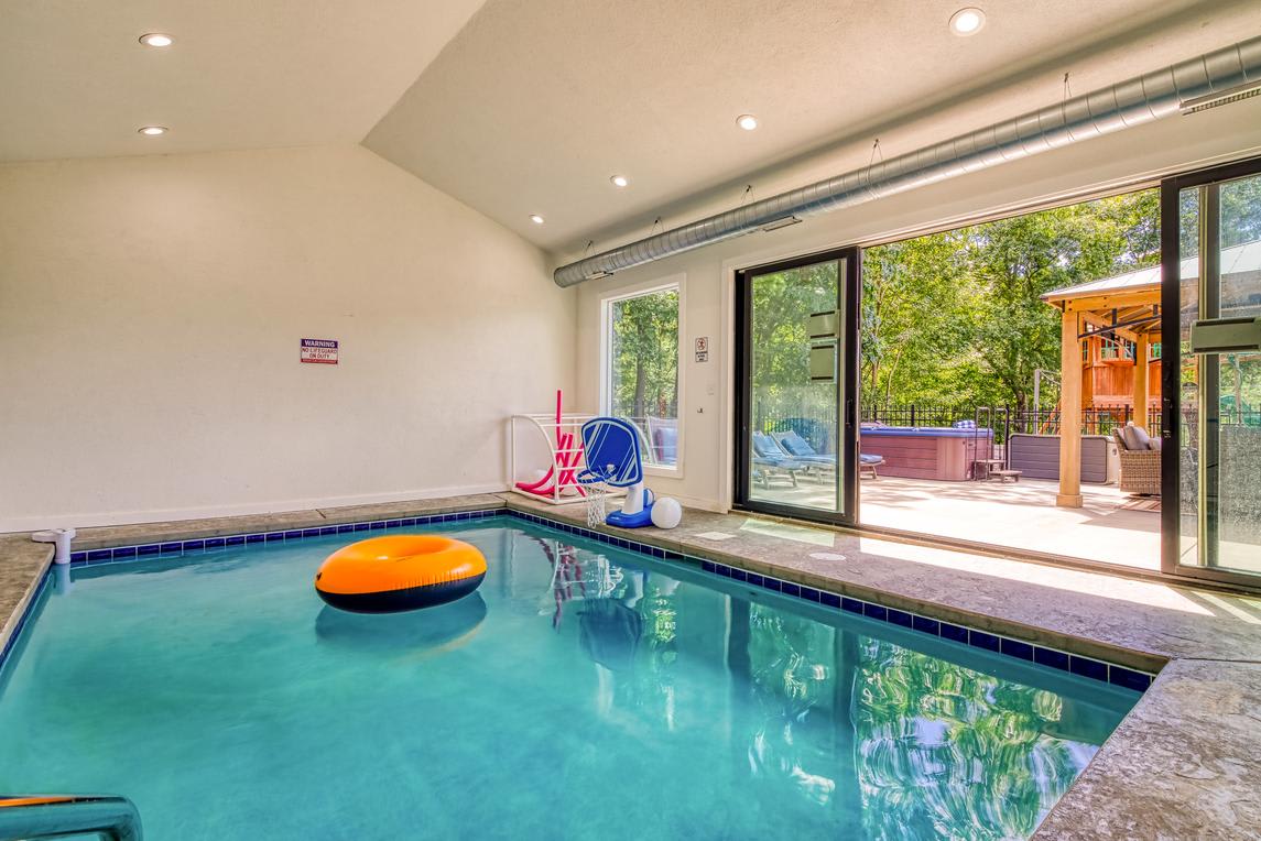 Alpine Splash interior 1