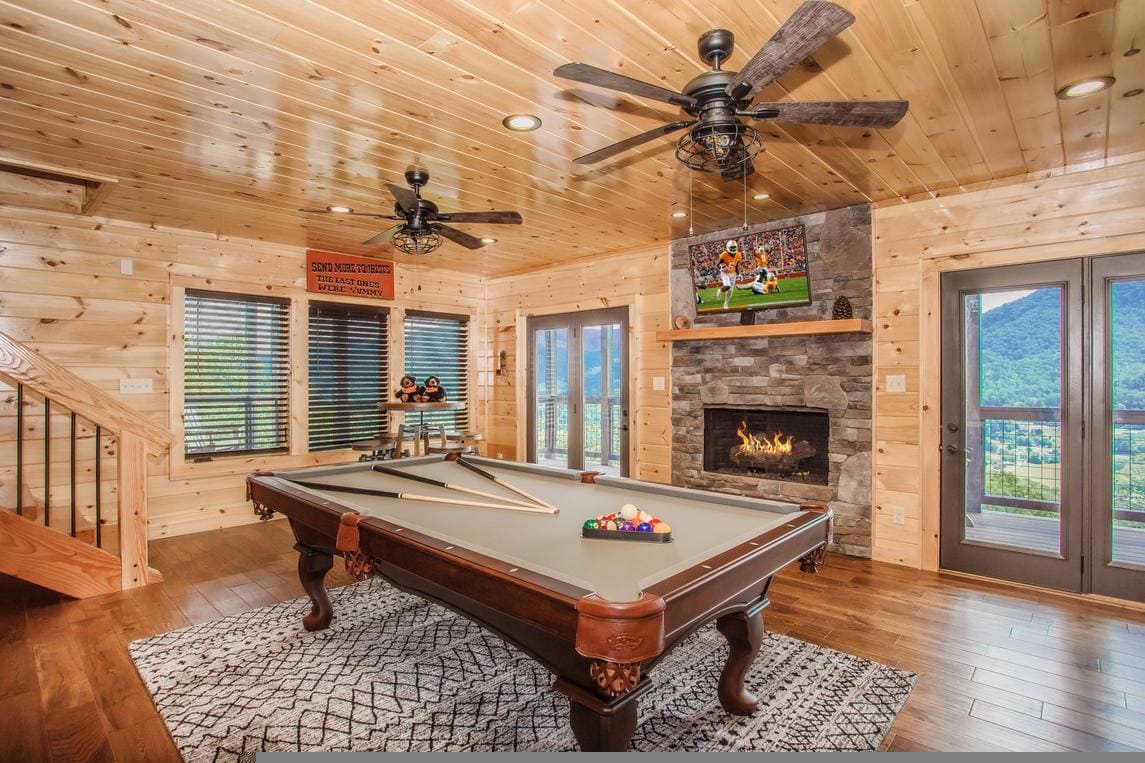 Amazing View Lodge - Hot Tub