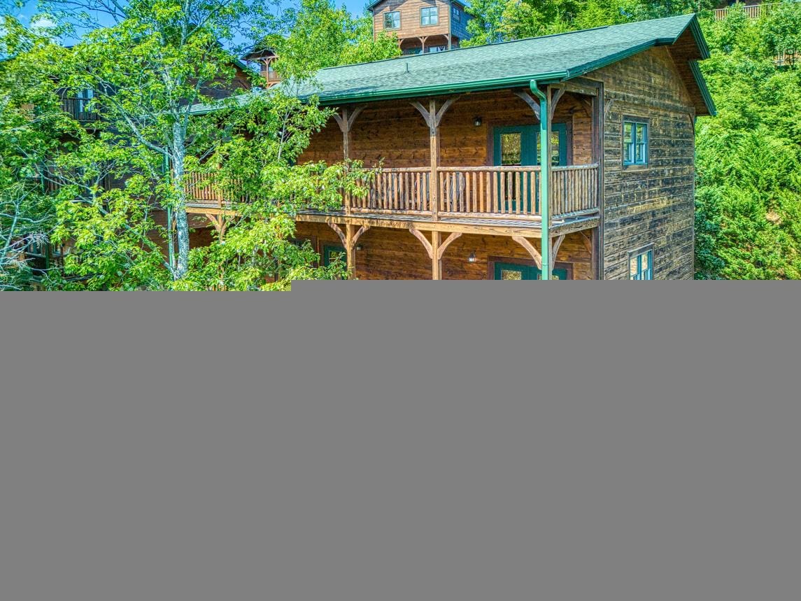 Gatlinburg Heights - main view