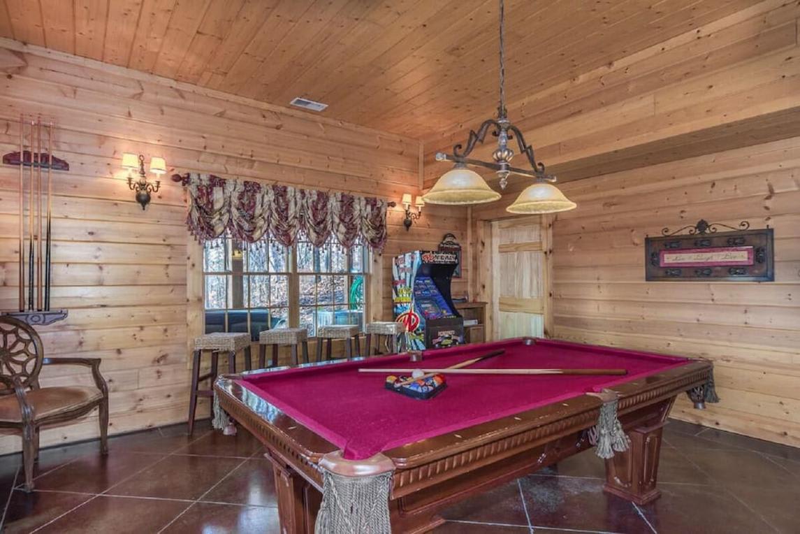 Grace Manor interior 4
