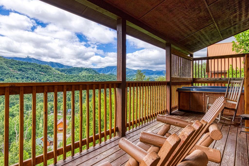 Great Smoky View - Theater Room