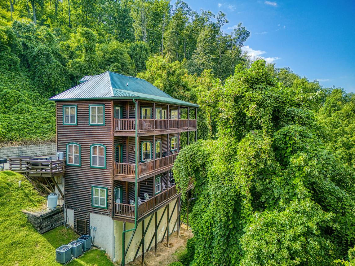 Greystone - main view
