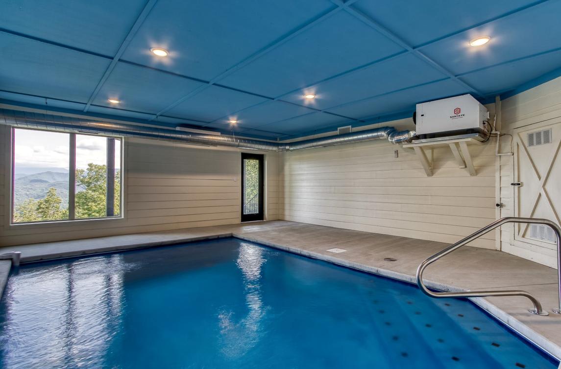Rooms with a View - Hot Tub